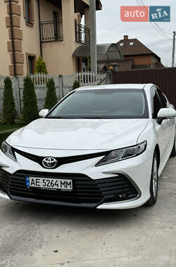 Toyota Camry 2023