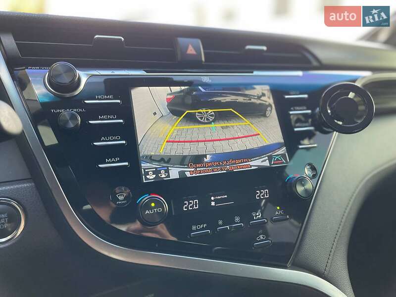 Седан Toyota Camry 2019 в Одесі