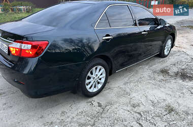 Седан Toyota Camry 2011 в 