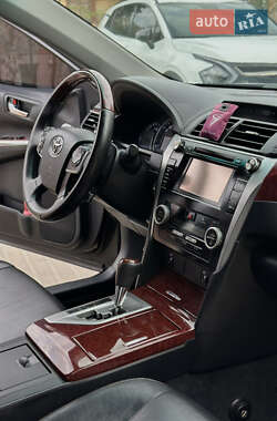 Седан Toyota Camry 2012 в 