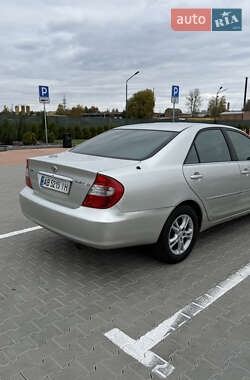 Седан Toyota Camry 2004 в  фото 18 Седан Toyota Camry 2004 в