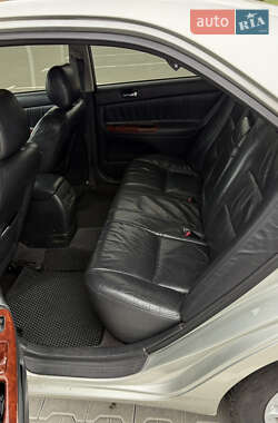 Седан Toyota Camry 2004 в  фото 30 Седан Toyota Camry 2004 в