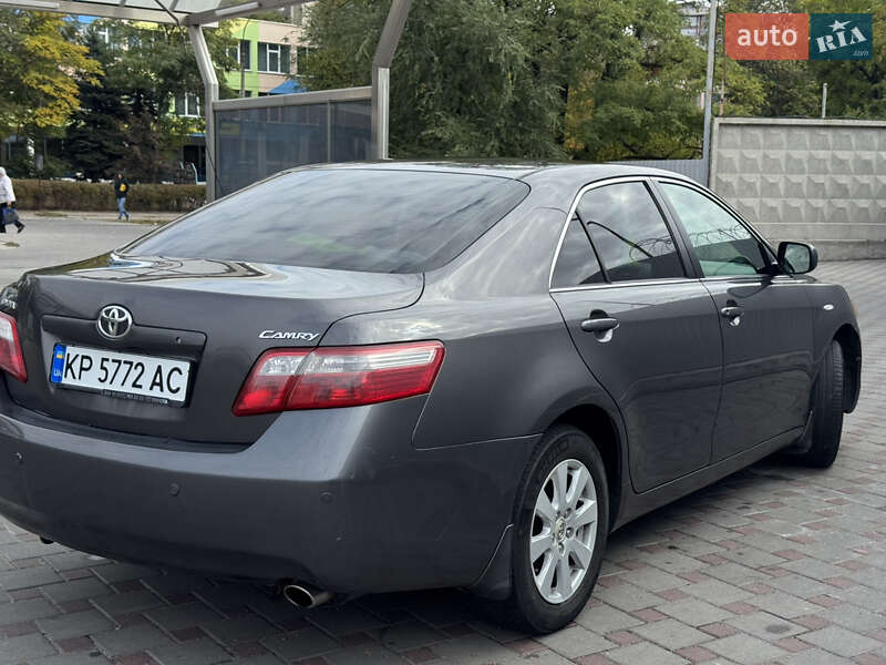 Седан Toyota Camry 2008 в Дніпрі