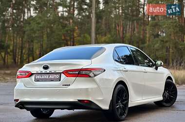 Седан Toyota Camry 2021 в 