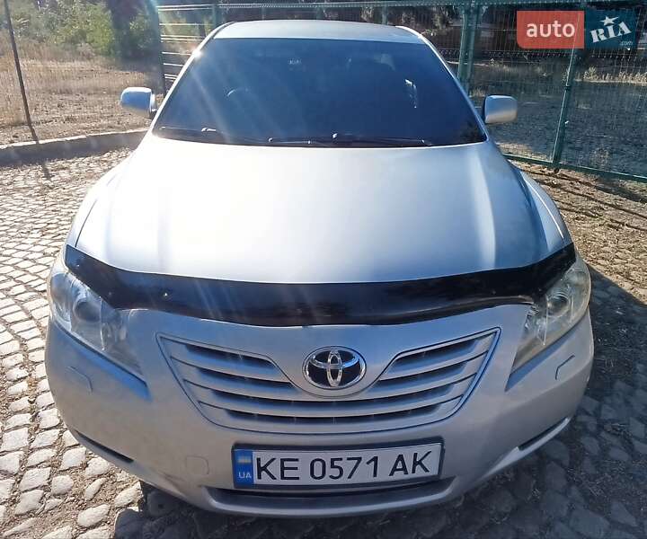 Седан Toyota Camry 2008 в Кропивницком
