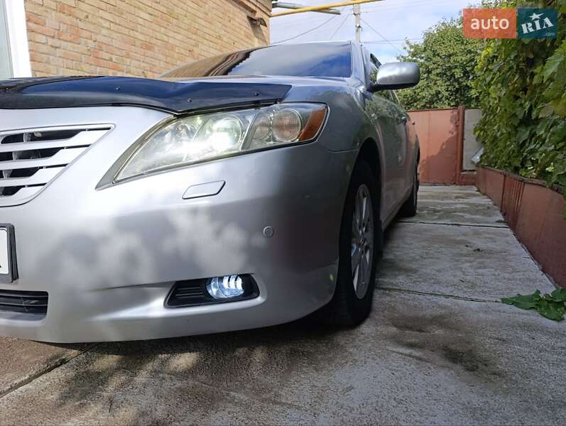 Седан Toyota Camry 2008 в Кропивницком