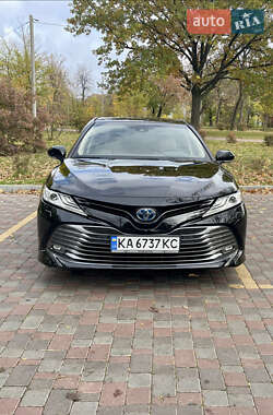 Седан Toyota Camry 2020 в Кропивницком