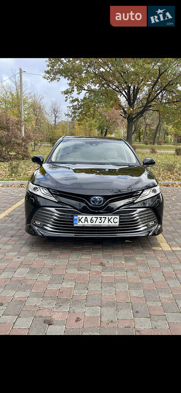 Toyota Camry 2020