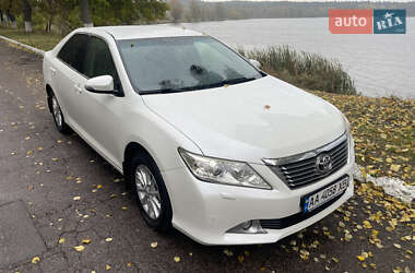 Toyota Camry 2011
