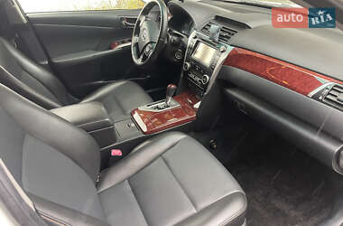 Седан Toyota Camry 2011 в 
