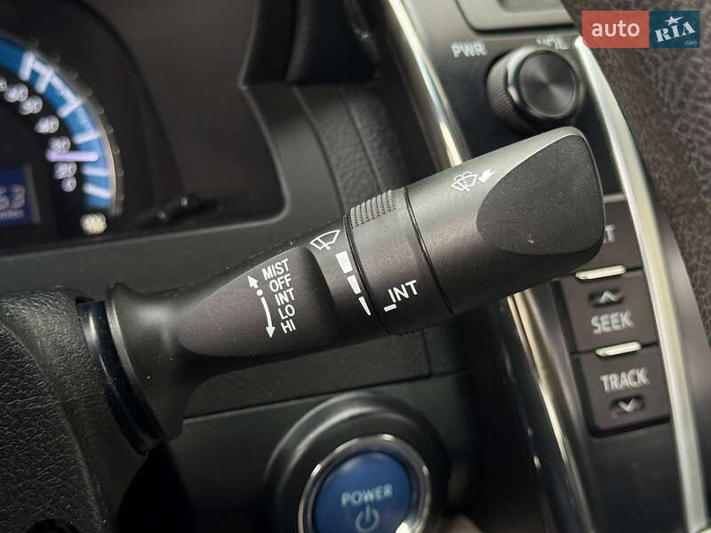 Седан Toyota Camry 2012 в Киеве