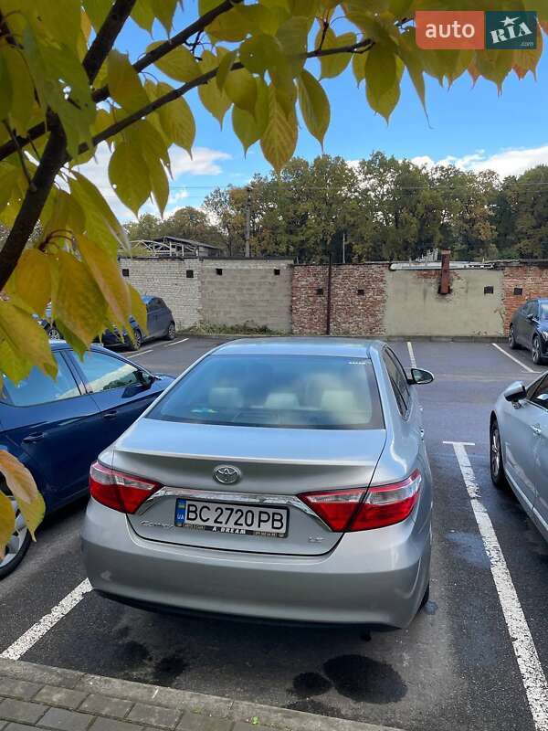 Седан Toyota Camry 2014 в Львове