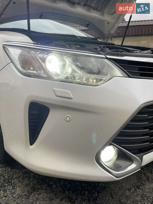 Седан Toyota Camry 2015 в Одессе