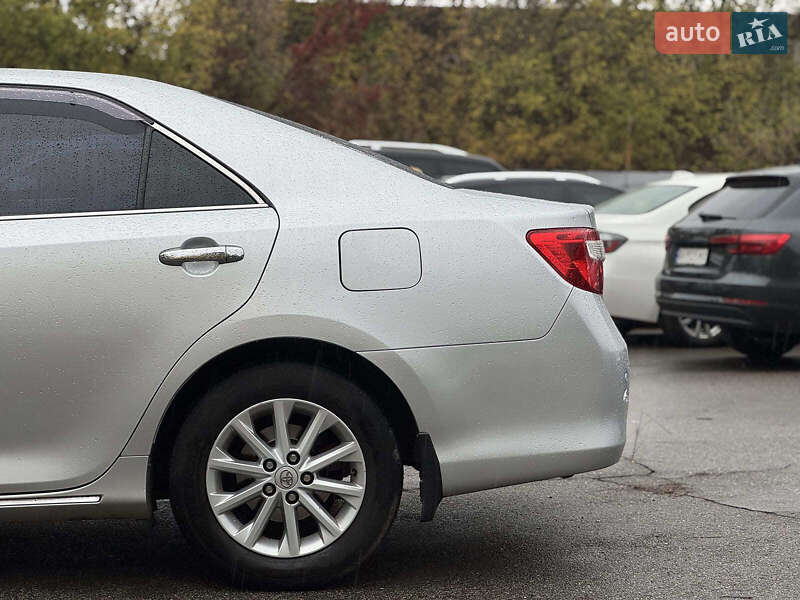 Седан Toyota Camry 2012 в Киеве фото 7 Седан Toyota Camry 2012 в Киеве