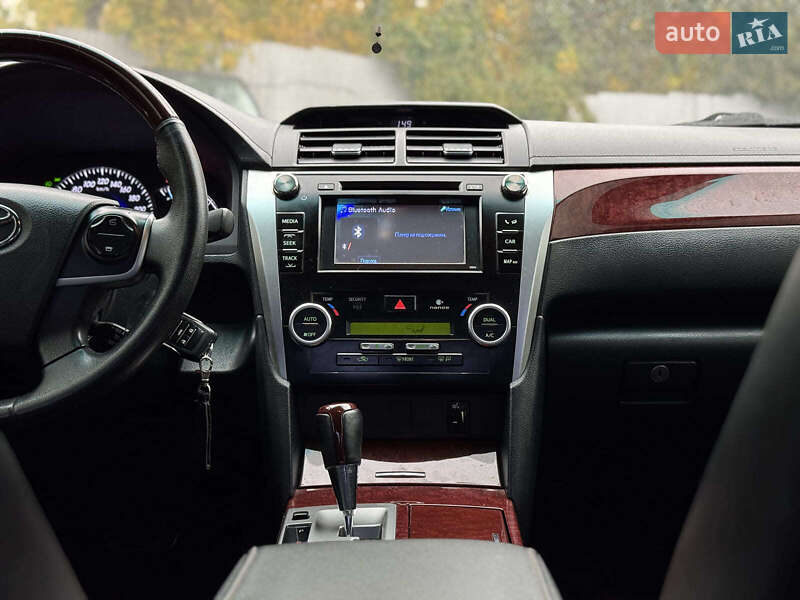 Седан Toyota Camry 2012 в Киеве фото 45 Седан Toyota Camry 2012 в Киеве