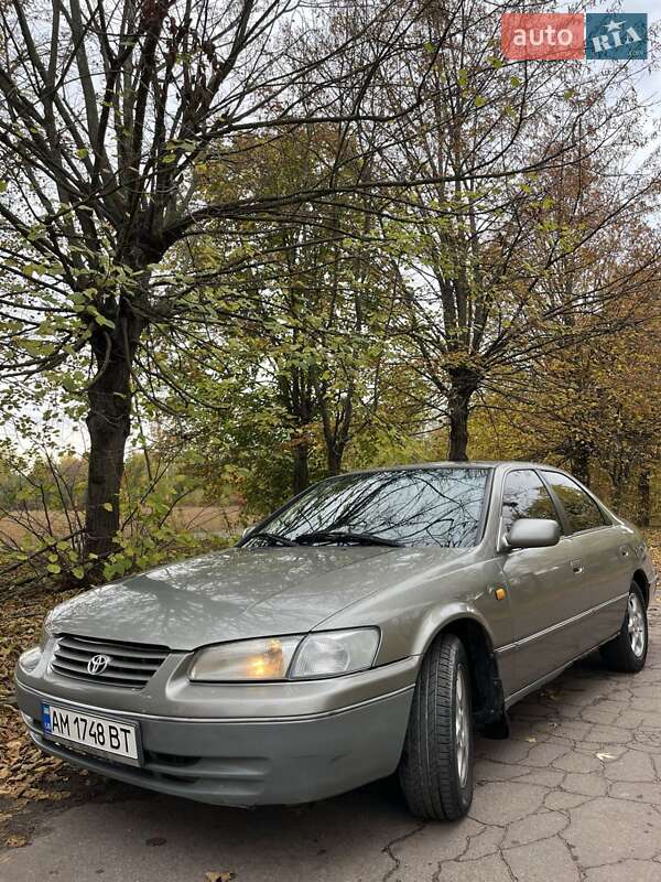 Седан Toyota Camry 1998 в Бердичеве фото 11 Седан Toyota Camry 1998 в Бердичеве