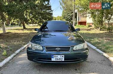 Седан Toyota Camry 2000 в Одесі