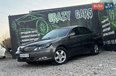 Седан Toyota Camry 2004 в Харкові