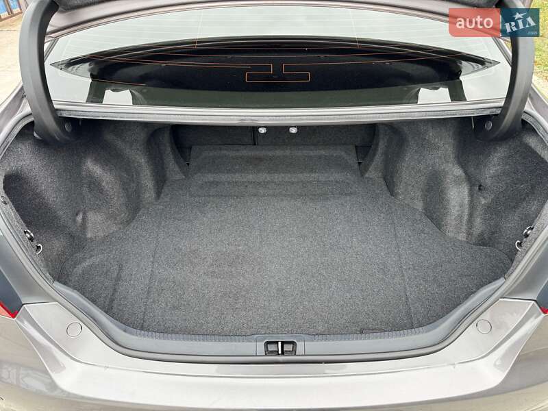 Седан Toyota Camry 2014 в Дніпрі фото 40 Седан Toyota Camry 2014 в Дніпрі