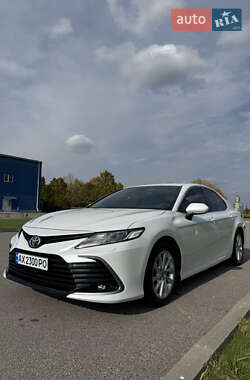 Седан Toyota Camry 2021 в Харкові