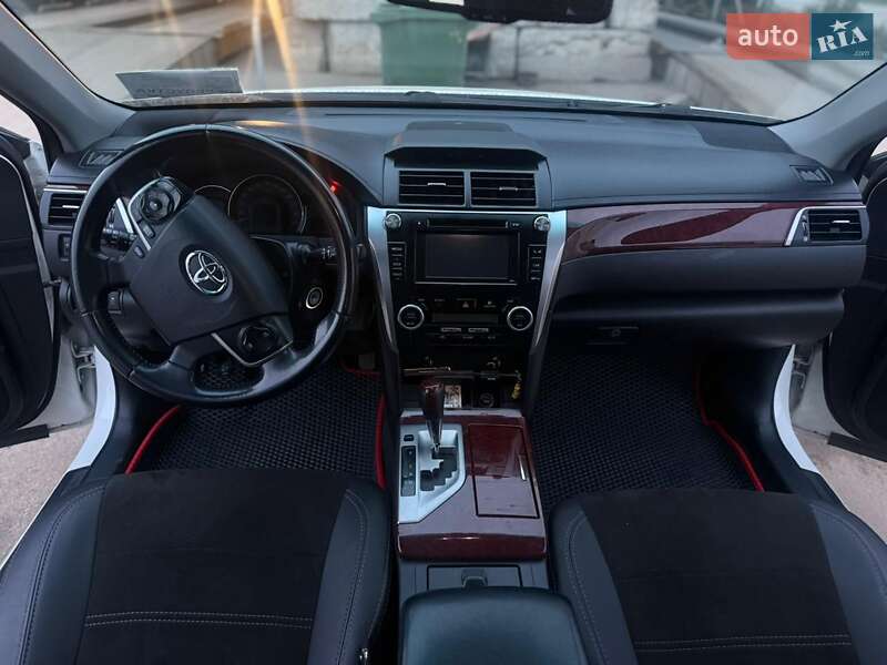Седан Toyota Camry 2012 в Харькове фото 2 Седан Toyota Camry 2012 в Харькове