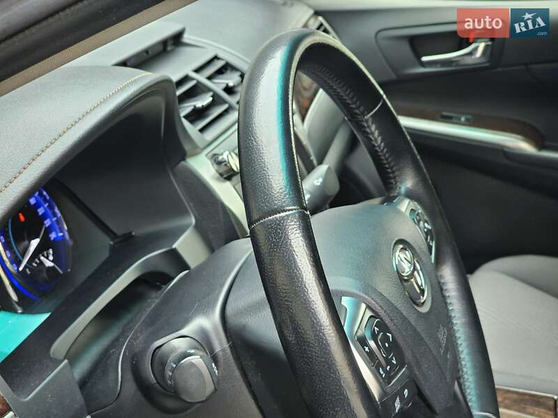 Седан Toyota Camry 2017 в Киеве фото 24 Седан Toyota Camry 2017 в Киеве