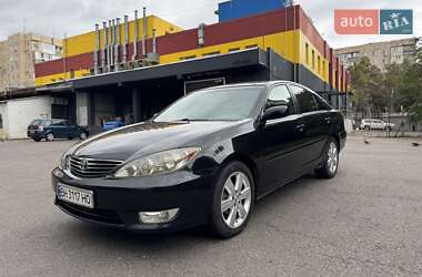 Седан Toyota Camry 2005 в  фото 4 Седан Toyota Camry 2005 в