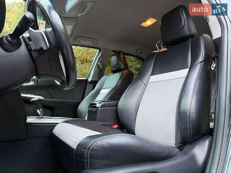 Седан Toyota Camry 2014 в Тернополі фото 24 Седан Toyota Camry 2014 в Тернополі