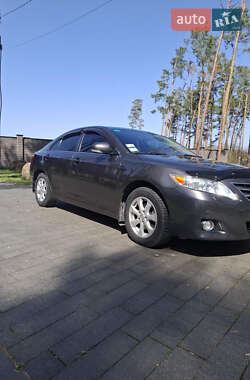 Седан Toyota Camry 2010 в 