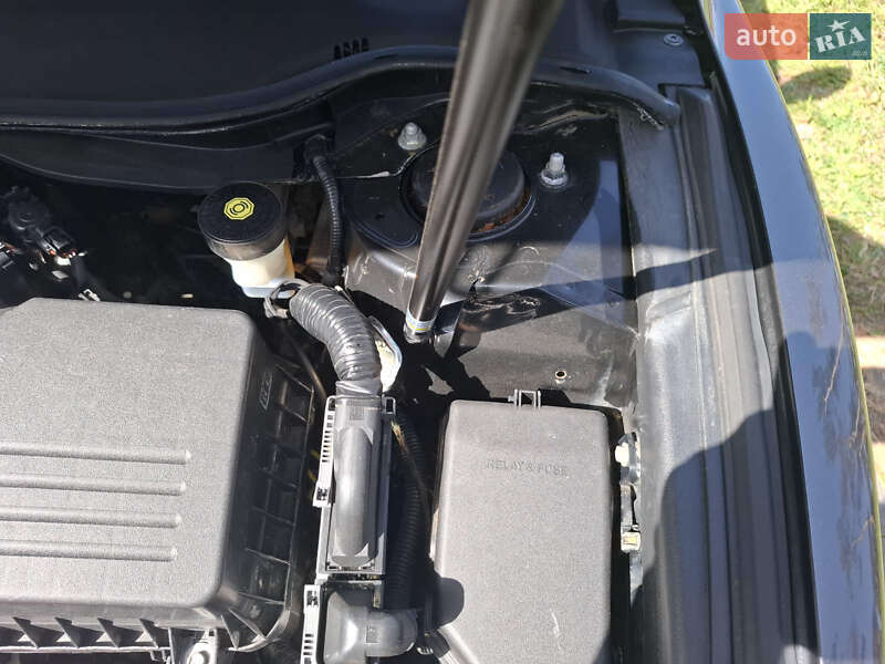 Седан Toyota Camry 2010 в Житомире фото 11 Седан Toyota Camry 2010 в Житомире