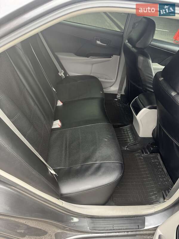 Седан Toyota Camry 2014 в Киеве фото 7 Седан Toyota Camry 2014 в Киеве