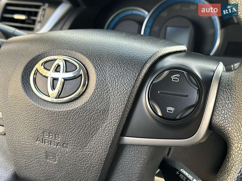 Седан Toyota Camry 2013 в Одесі
