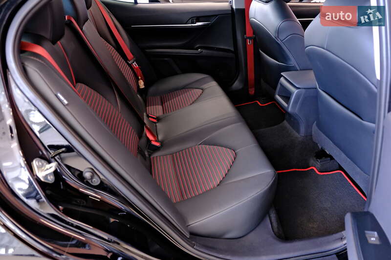 Седан Toyota Camry 2020 в Одесі