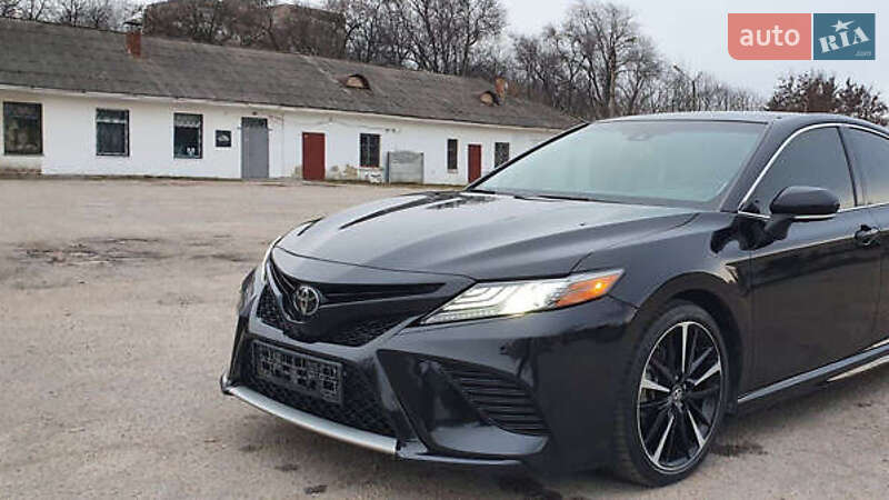 Toyota Camry 2017