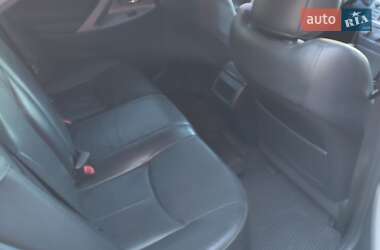 Седан Toyota Camry 2010 в 