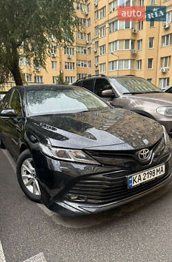 Toyota Camry 2018