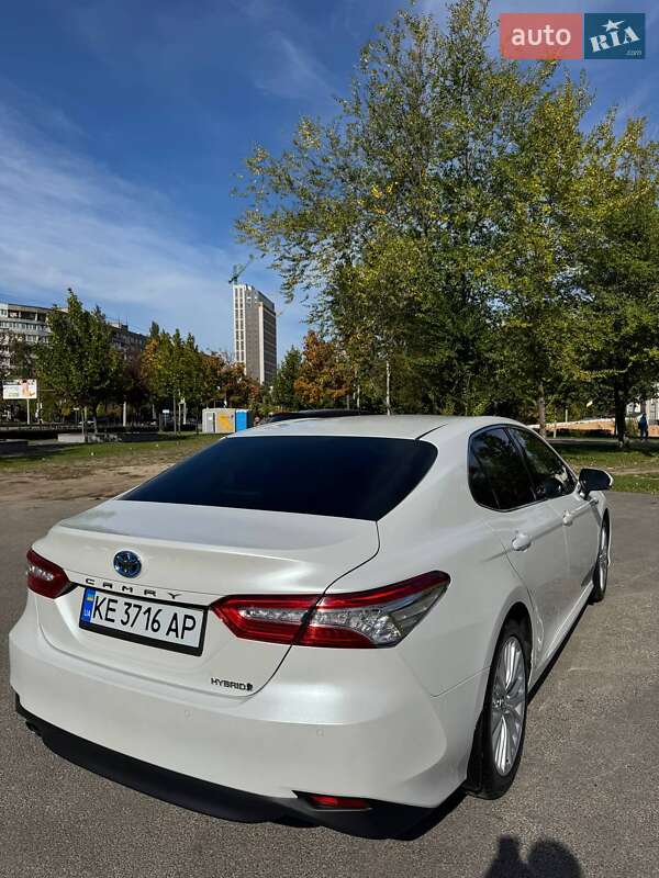 Седан Toyota Camry 2019 в Днепре фото 4 Седан Toyota Camry 2019 в Днепре