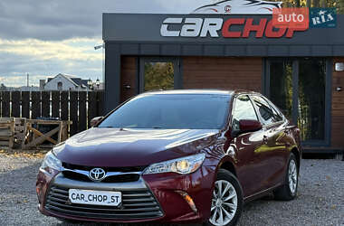 Седан Toyota Camry 2017 в Стрию