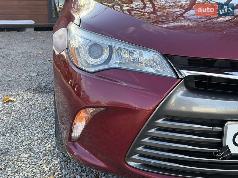 Седан Toyota Camry 2017 в Стрию