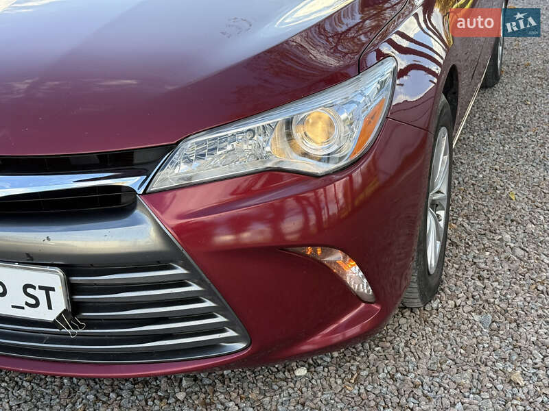 Седан Toyota Camry 2017 в Стрию
