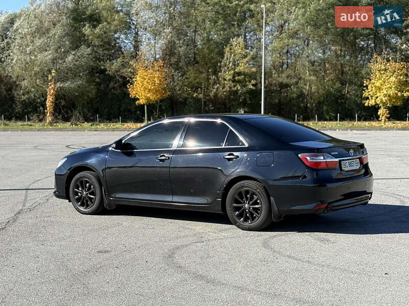Седан Toyota Camry 2015 в Львове фото 8 Седан Toyota Camry 2015 в Львове