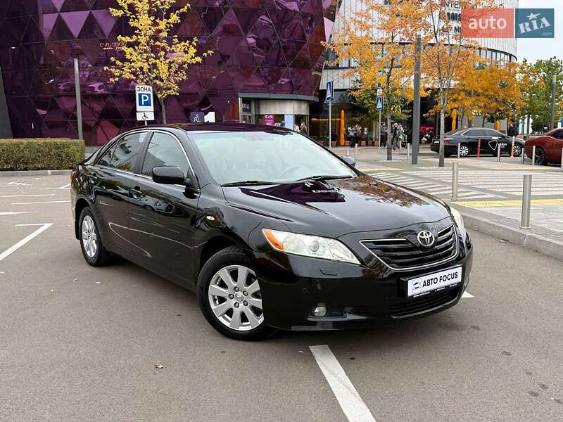 Седан Toyota Camry 2008 в 