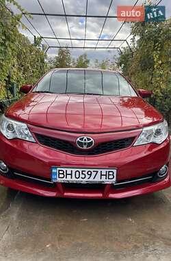 Toyota Camry 2012