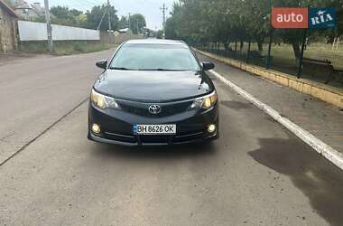 Седан Toyota Camry 2012 в Измаиле