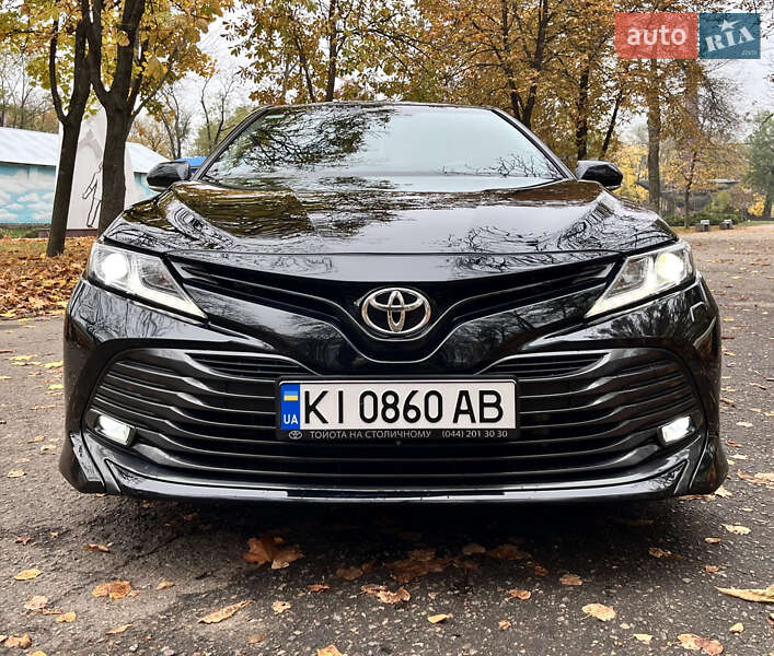 Седан Toyota Camry 2018 в Киеве фото 7 Седан Toyota Camry 2018 в Киеве