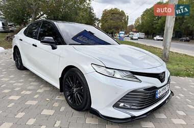 Седан Toyota Camry 2018 в  фото 7 Седан Toyota Camry 2018 в