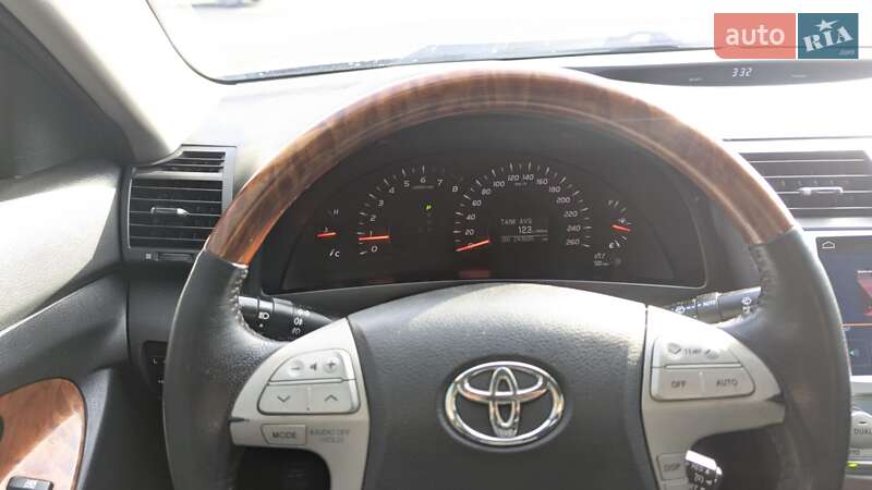 Седан Toyota Camry 2007 в Виноградові