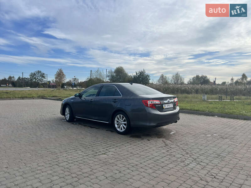 Седан Toyota Camry 2011 в Жидачове