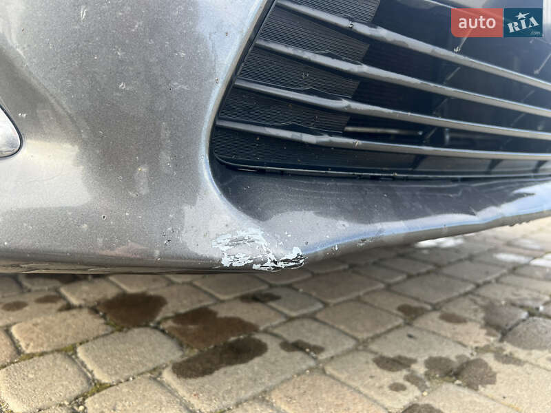 Седан Toyota Camry 2011 в Жидачове