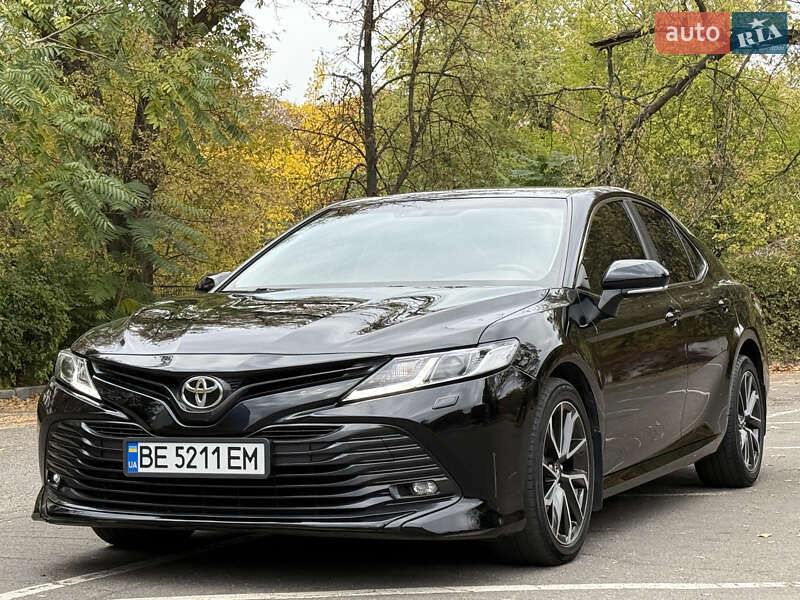 Седан Toyota Camry 2018 в Днепре фото 2 Седан Toyota Camry 2018 в Днепре